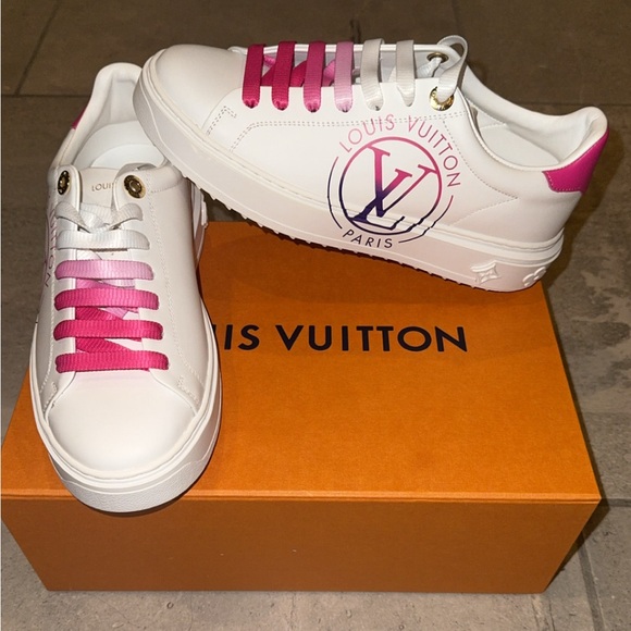 Brand New Authentic Louis Vuitton Timeout sneakers - Picture 2 of 3